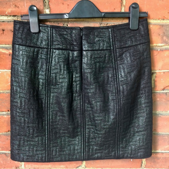 (Sold) NWT Karl Lagerfeld Delfine Black Mini Skirt - Picture 2 of 8